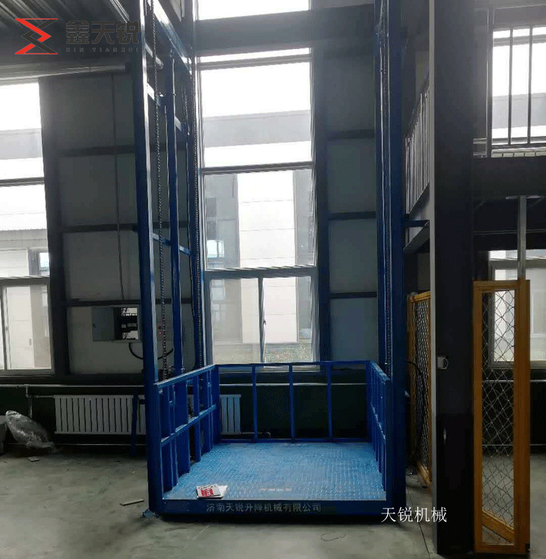 泉州导轨式升降机验收合格